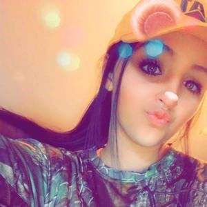 Meet your Posher, Marie